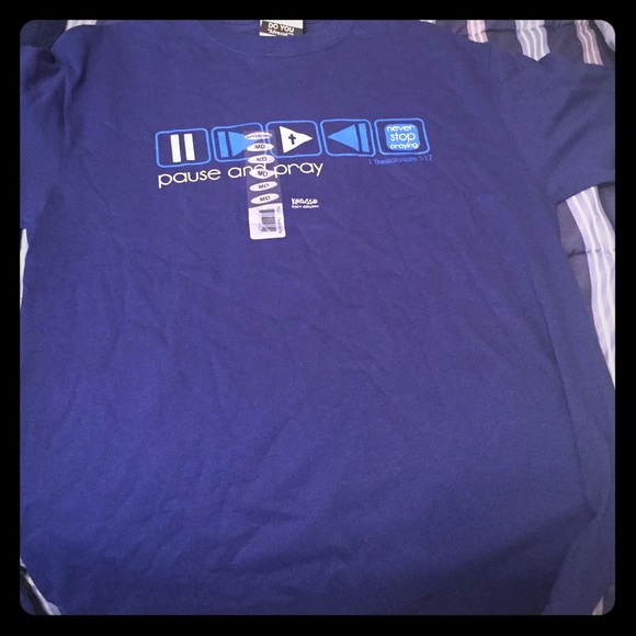 Pause and Pray t-shirt