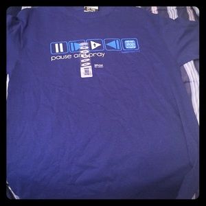 Pause and Pray t-shirt