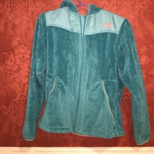 Turquoise north face