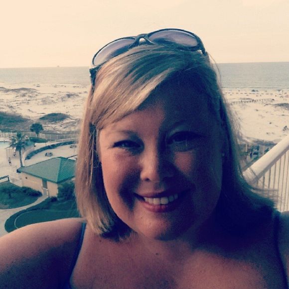 Meet your Posher, Katie - Picture 1 of 1
