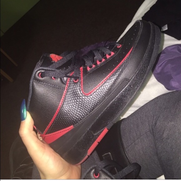 Jordan 2 - Picture 2 of 3