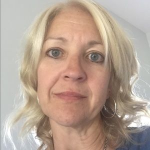Meet your Posher, Beth