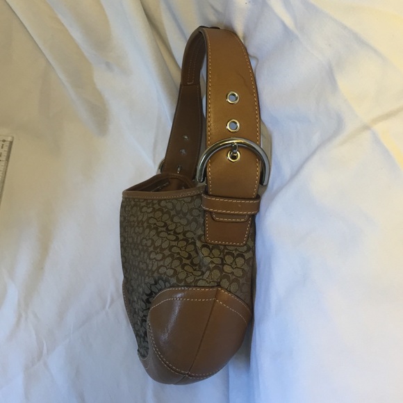 Coach small signature purse in brown - Picture 3 of 4