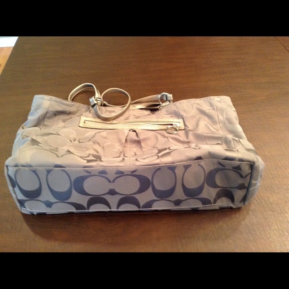 Coach handbag