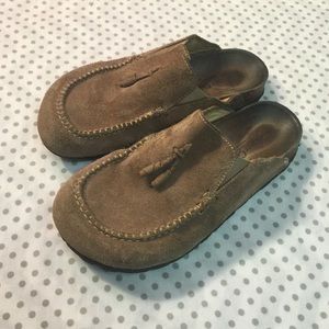 Leather Beaver Creek clogs.