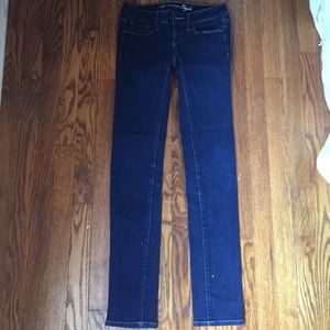 Dark Wash American Eagle Jeans