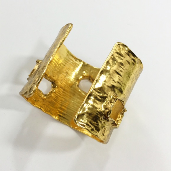 Karine Sultan Gold Cut-Out Cuff. - Picture 2 of 3