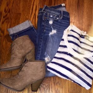 Abercrombie and Fitch capris! size 0/W 25