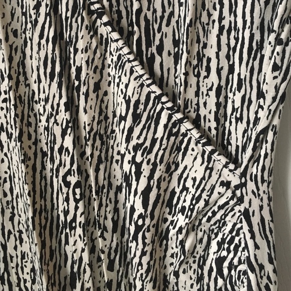 {Banana Republic} Faux Wrap Petite Dress - Picture 8 of 10