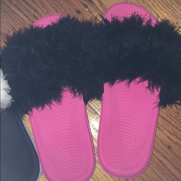 Nike flops