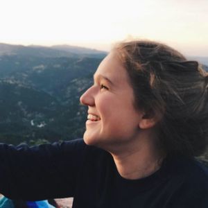 Meet your Posher, Lily