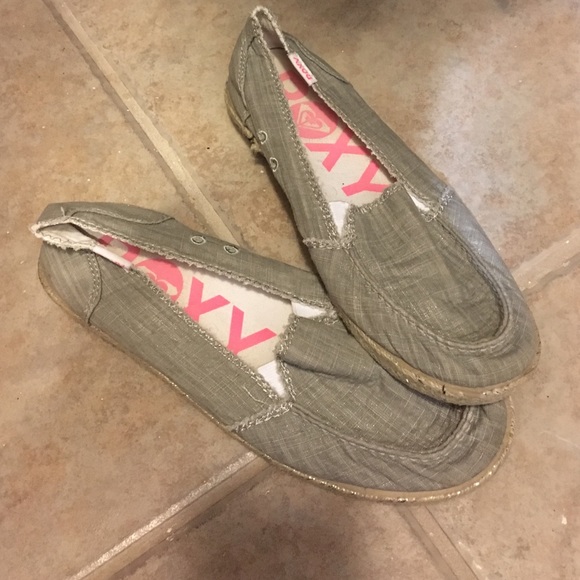 Roxy slip ons