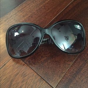 GUESS sunglasses