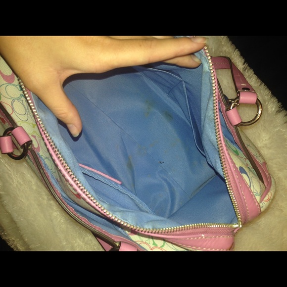 Purse - Picture 3 of 3