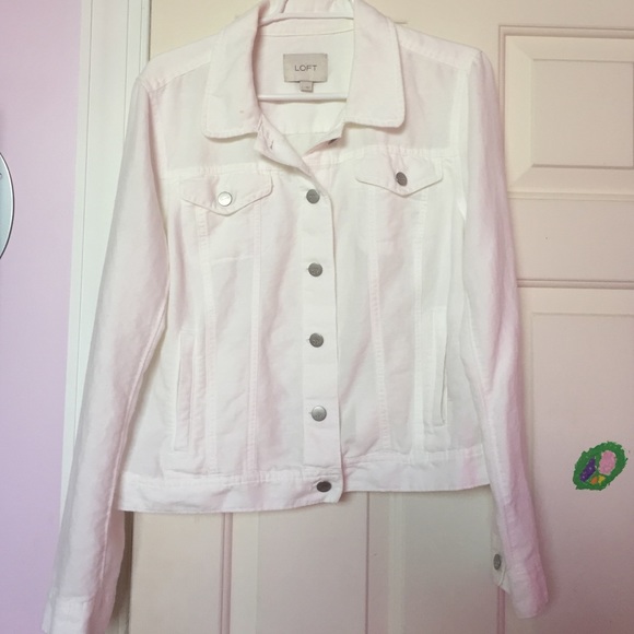 Loft long sleeve button up jacket!