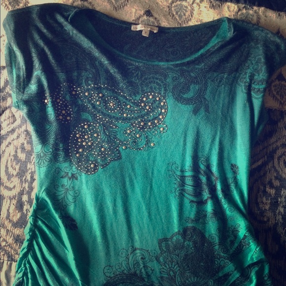 Moa moa top in teal with embellishments