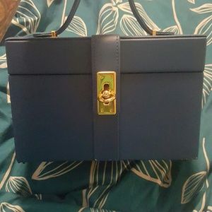 Vintage leather makeup case