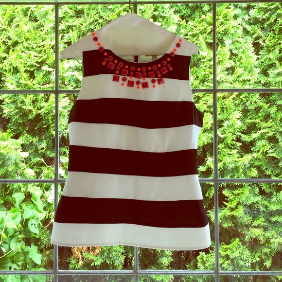 Banana Republic Work Top with flattering beadwork