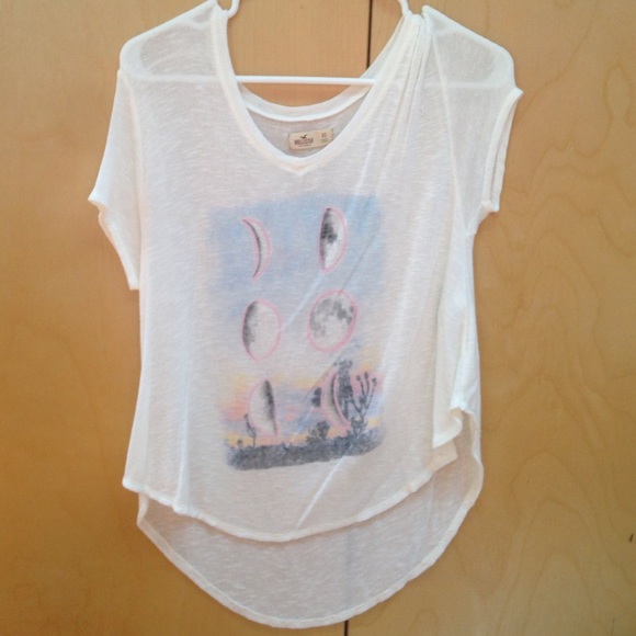 Hollister size XS knit tshirt