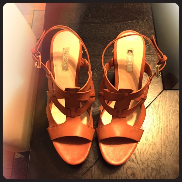Guess wedge heels