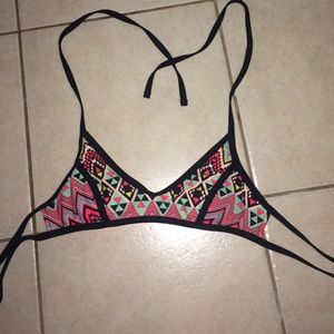Cute xhilaration bikini top
