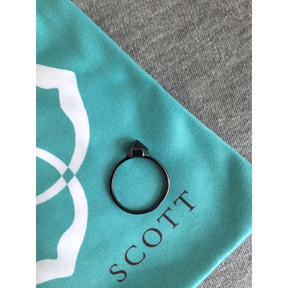 NWOT Kendra Scott Mariam Rings in Spellbound - Picture 3 of 3