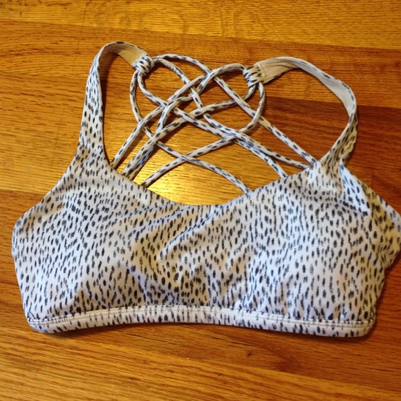 It's been worn but looks a brand new!