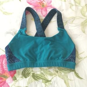 A&E sports bra