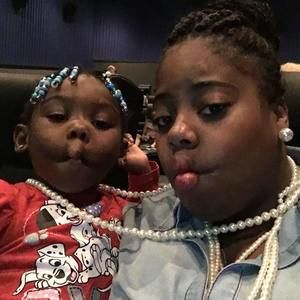 Meet your Posher, Lynette