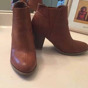 Bamboo brown booties
