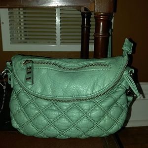 Green crossbody excellent condition