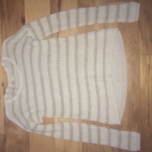 Hollister sweater