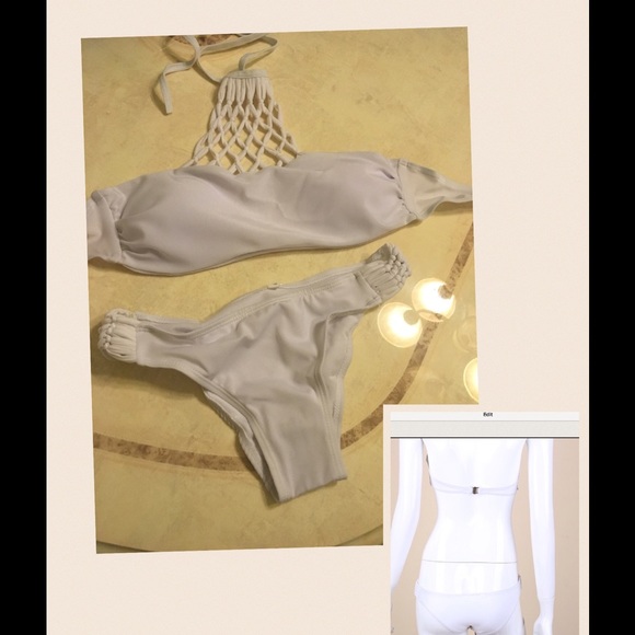 Sexy White Bikini Set - Picture 4 of 4
