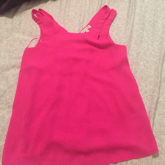 Bright pink top