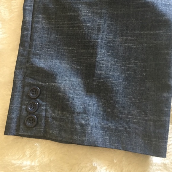 Soho size 4 capris - Picture 3 of 4