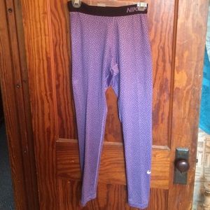 Nike Pro leggings-never worn