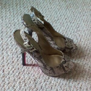 Snake Open Toe Platform