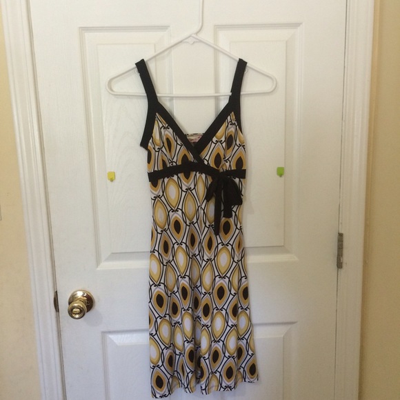Pattern dress