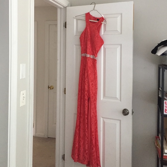 Prom Dress - Picture 1 of 2