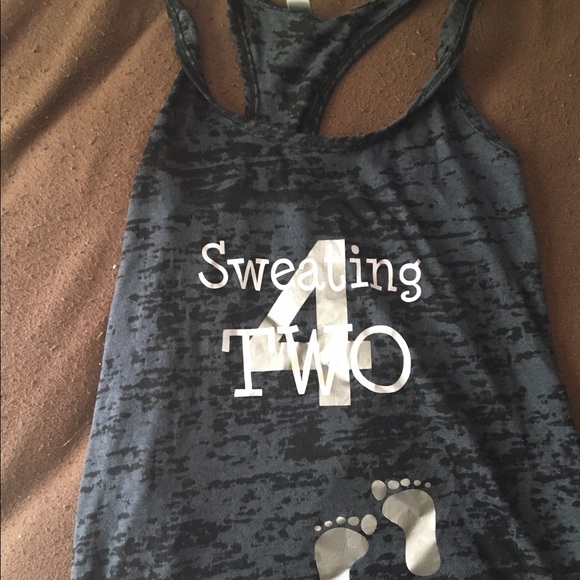 Tank top - Picture 1 of 1