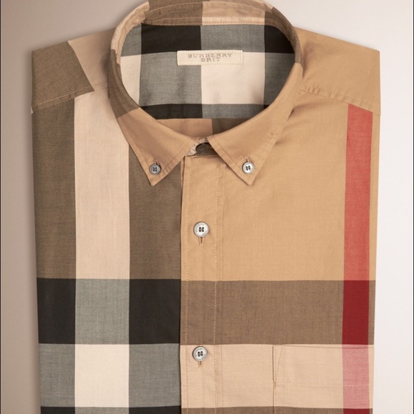 Brand new men's size small Burberry casual shirt. - Picture 2 of 3
