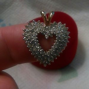 10k gold diamond pendant