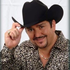 Meet your Posher, Efren