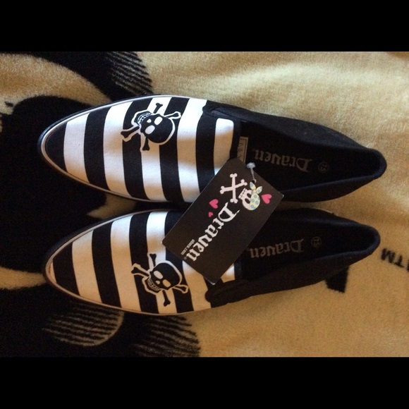 Draven Slip ons