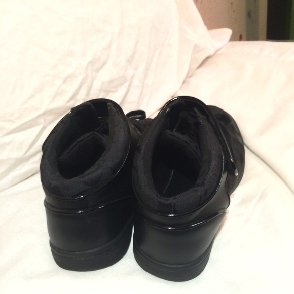 coach shoes nwt - Picture 3 of 3
