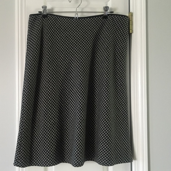 Antonio Melani Skirt - black and white tweed.