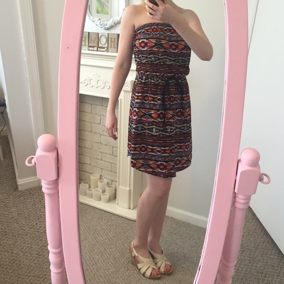 Strapless printed dress