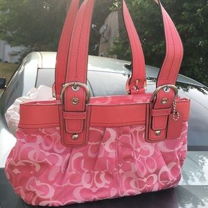 Available weekend price drop was 87 newcondition💙