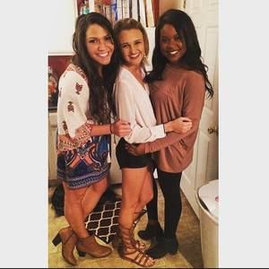 Meet your Posher, Hillary