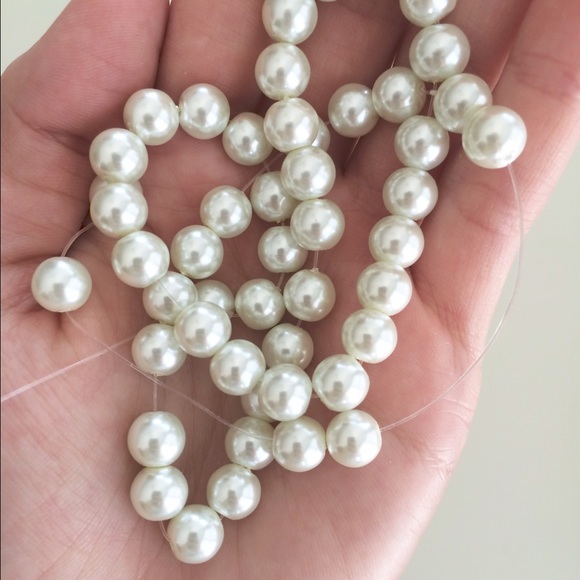 Customized pearl chokers - Picture 4 of 4